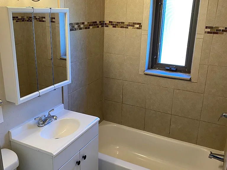 Milagros Apartments — Photo 8