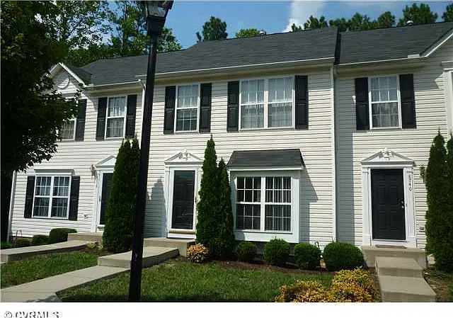 8738 Springwater Dr — Photo 1