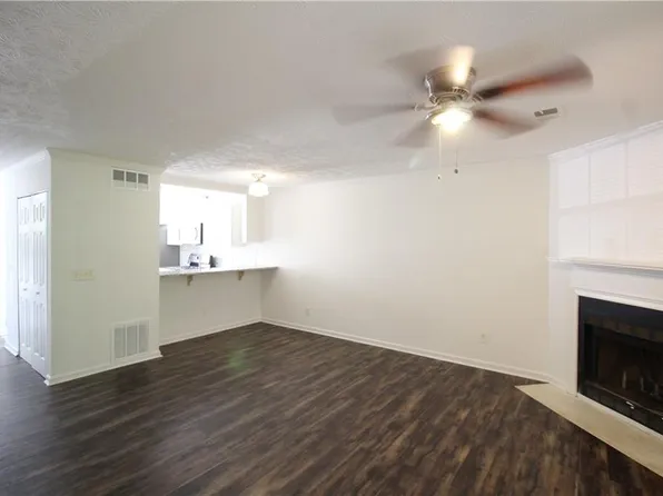 4031 Bayside Cir, Atlanta, GA 30340