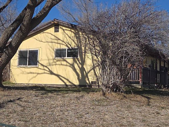 3rd image of 217 S Valley Rd