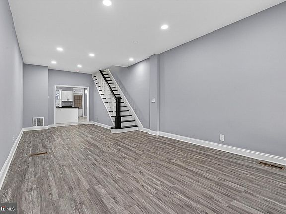 5th image of 4711 Pennington Ave