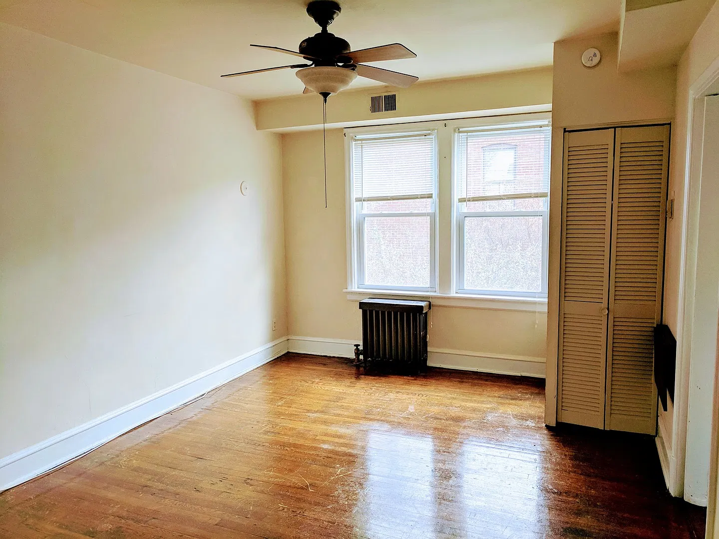 2614 Grove Avenue — Photo 3