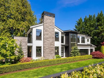 9244 Points Drive NE, Yarrow Pt, WA, 98004