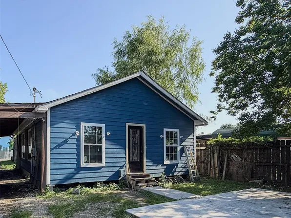 14312 Hillsboro St, Houston, TX 77015