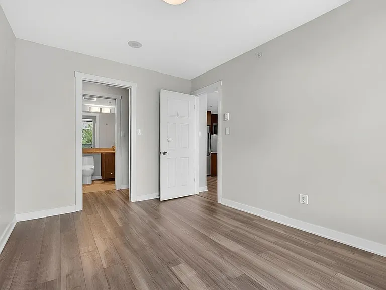2978 Glen Dr #607 — Photo 16