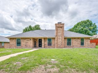 1226 Deer Ridge Dr, Duncanville, TX 75137