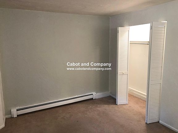 5th image of 404 Columbus Ave #11