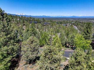 3333 NW Panorama Dr, Bend, OR 97703