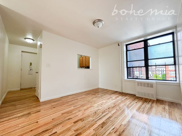 652 Southern Blvd APT 5C