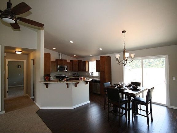 4th image of 5553 Fisher Pl