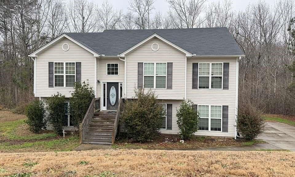 1st image of 591 Embassy Walk