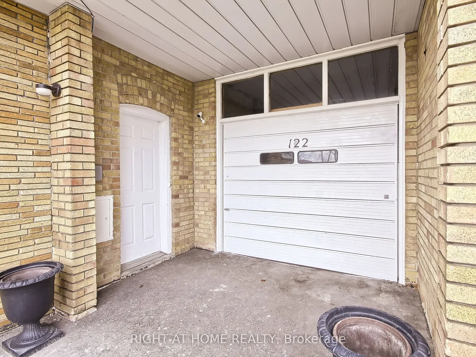 7 bed, $7,495 — Photo 3