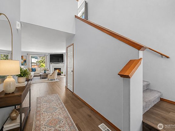 3rd image of 1716 Prospect Lane