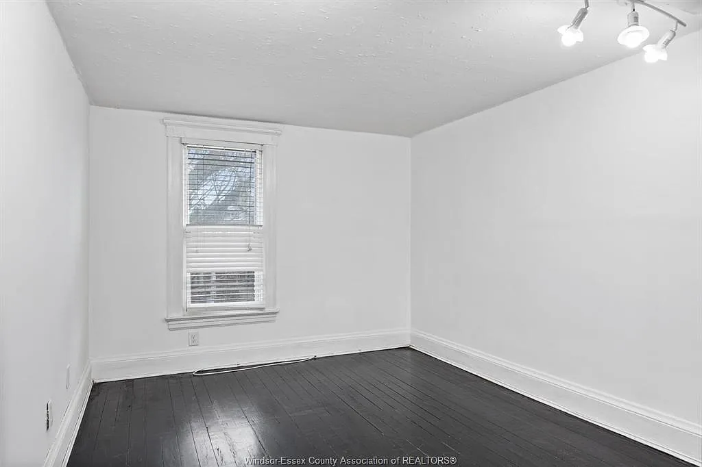 2 bed, $1,500 — Photo 3
