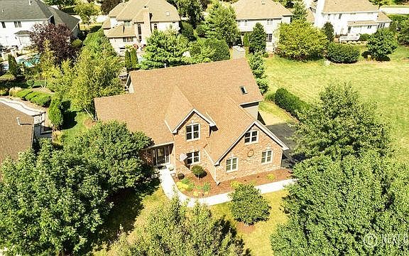 3rd image of 6107 Brookridge Dr
