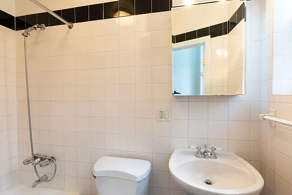 Rented by Berman Realty | media 14