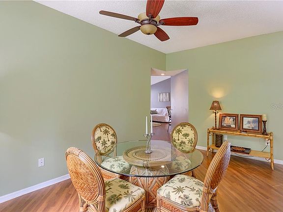 5th image of 891 Brittany Park Blvd