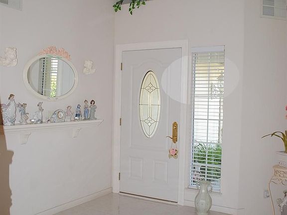 4th image of 3253 Charmat Ct