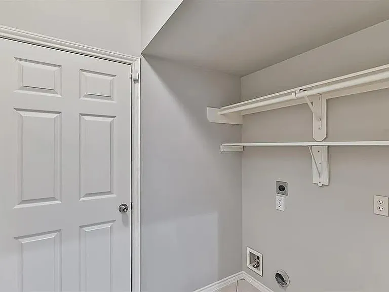 13002 Misty Bay Ln — Photo 14
