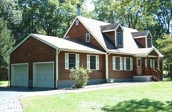2nd image of 18 Outlook Farm Dr