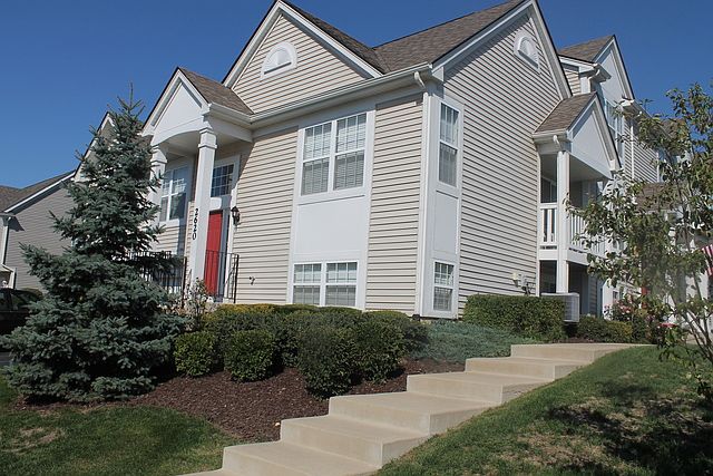 1st image of 2621 Canyon Dr #2621