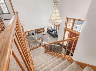 3495 S Raymond Rd, New Berlin, WI 53151