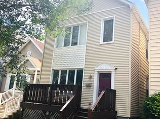 4542 S Wallace St, Chicago, IL 60609