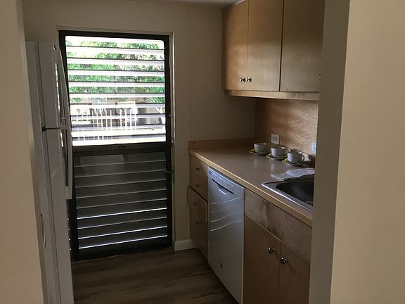 3rd image of 701 Pine Run Dr