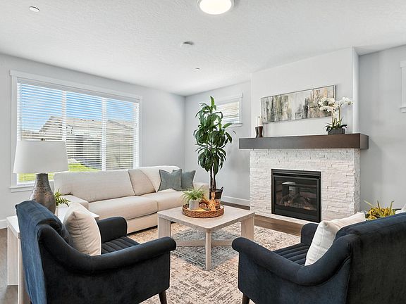 5th image of 2604 Morris Ave