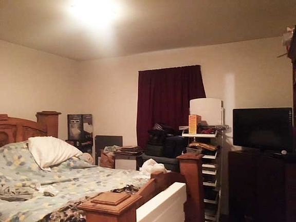 5th image of 314 Ames St