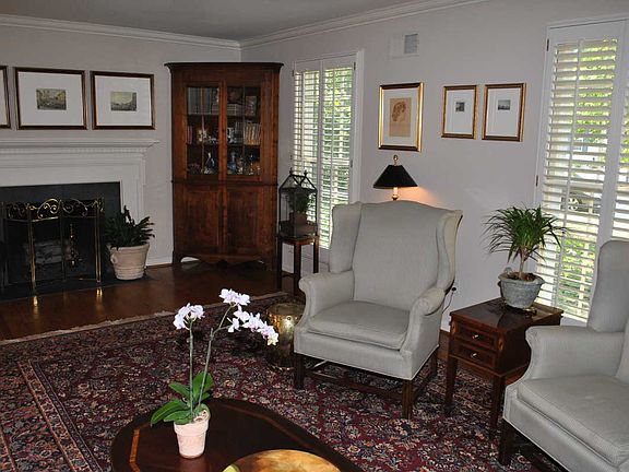 4th image of 9301 Ludgate Dr