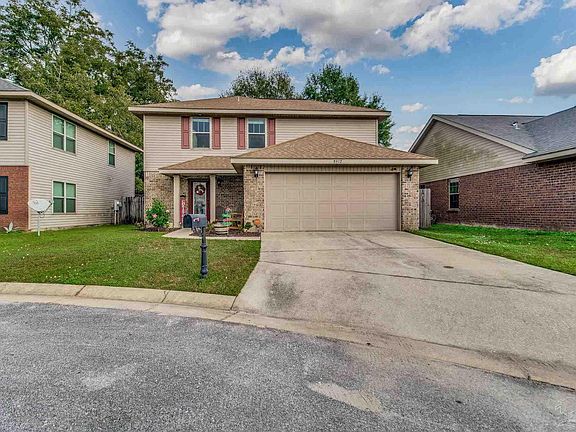 2nd image of 8912 Hertford Cir