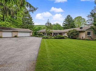 1000 Layton Rd, Clarks Summit, PA 18411