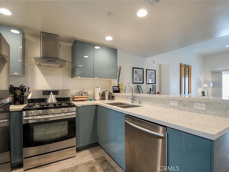 4461 Tujunga Ave #104 — Photo 8
