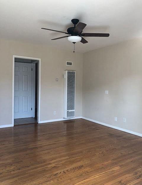 1st image of 1417 Rock Glen Ave APT B