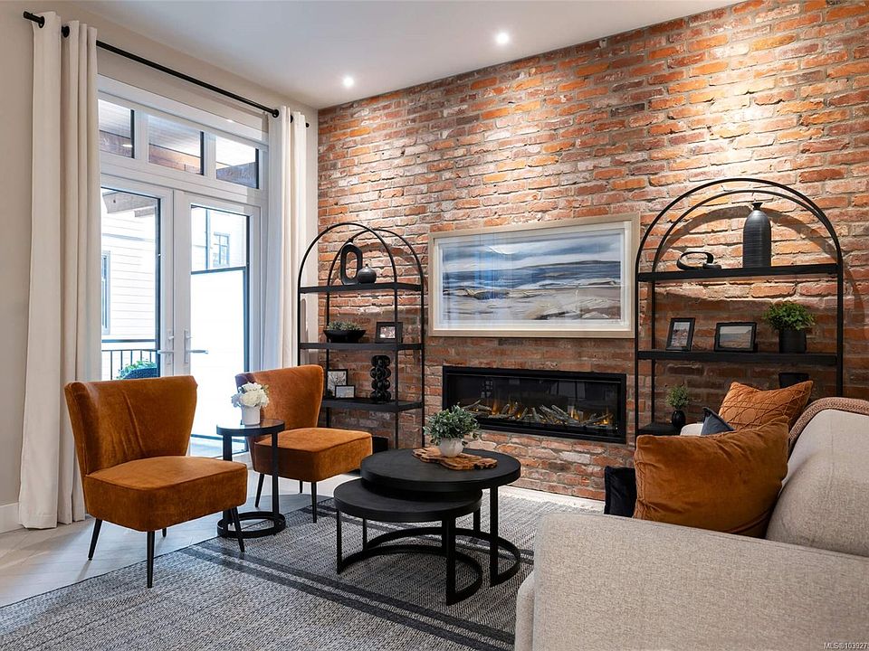 1st image of 427 Lampson St #211