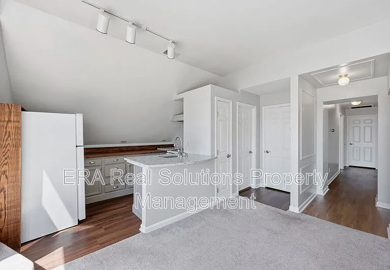255-257 Loraine Ave #5 — Photo 15