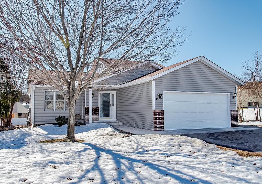4307 Hadley Cir N, Oakdale, MN 55128 Zillow