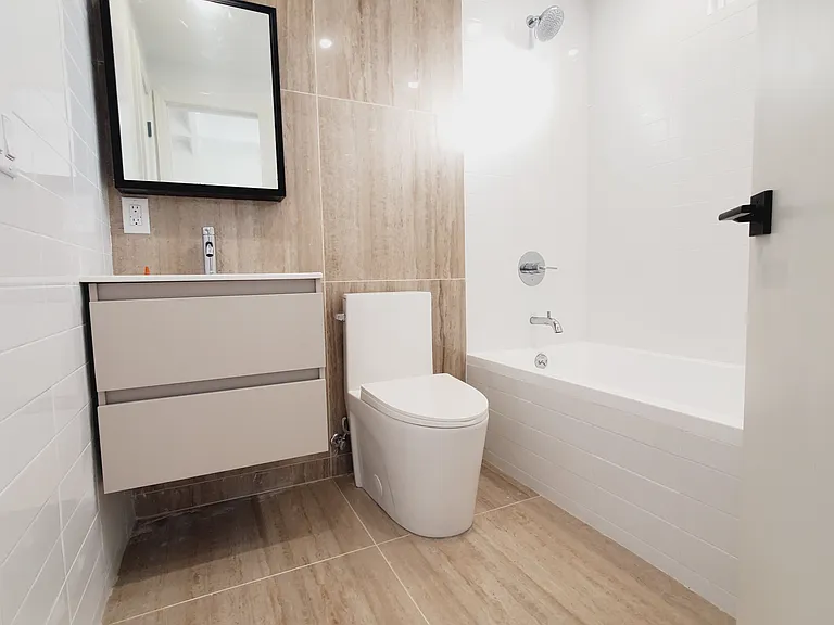 100 Chestnut St #2 — Photo 9