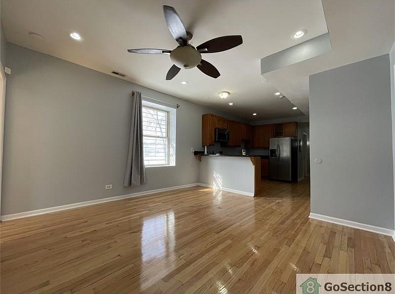 1st image of 2946 W Lexington St #1W