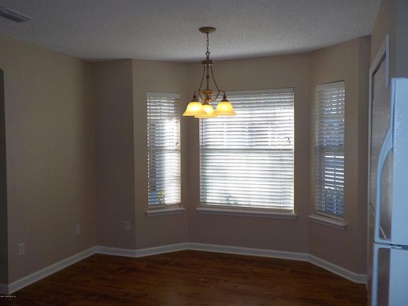 3rd image of 1706 Moss Creek Dr