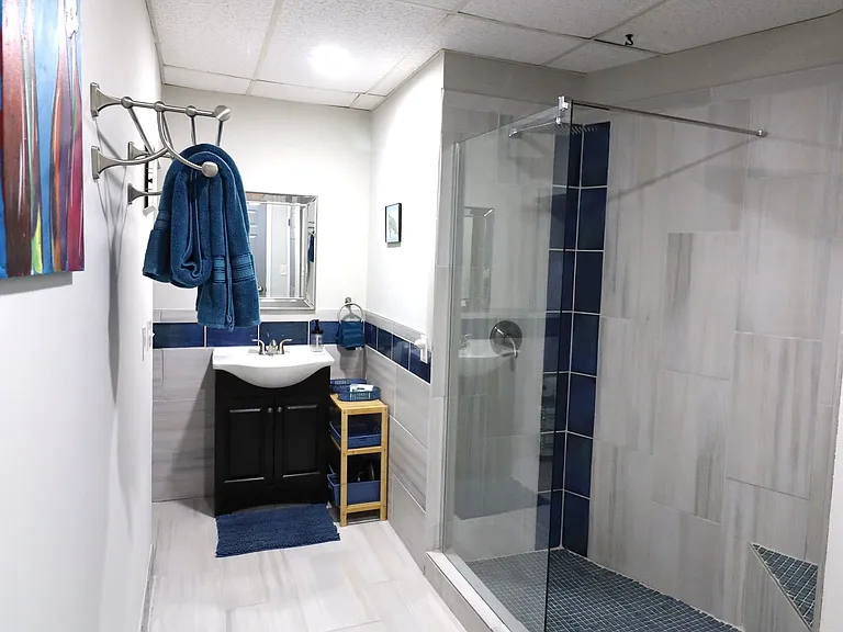 4792 Woodspring Dr NE — Photo 28