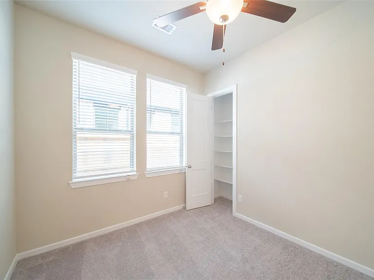 6007 Painted Plains Ln — Photo 20