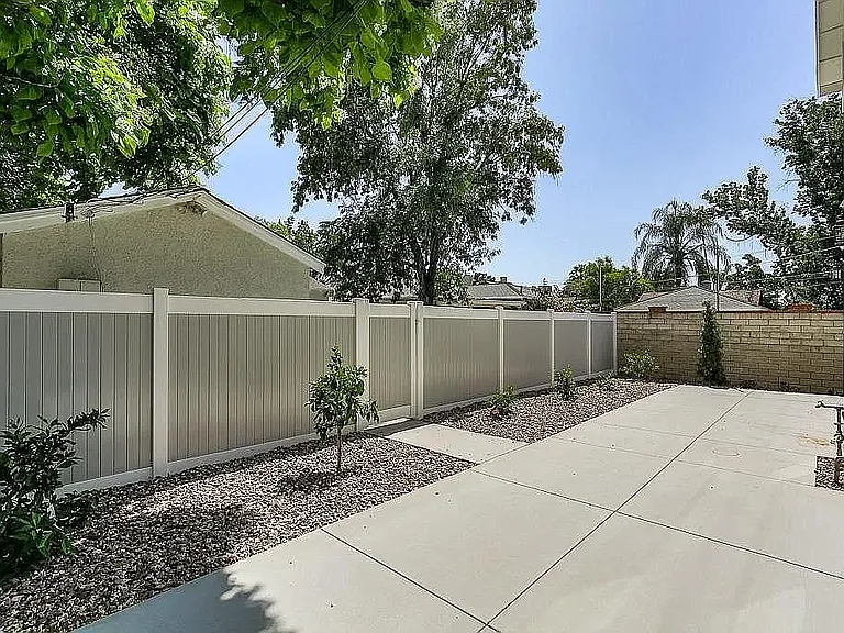 921 Campus Ave #2 — Photo 11