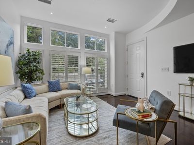 2200 17th St NW APT 204, Washington, DC, 20009