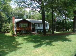 19 Ginger Ln, Sparta, NJ 07871