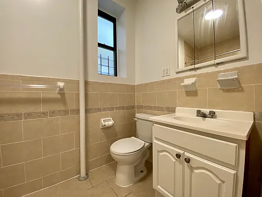 Rented by Bohemia Realty Group | media 5