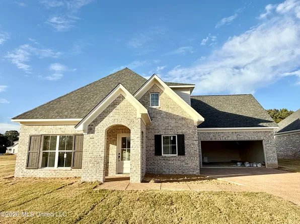 2480 Saint Charles Cv, Southaven, MS 38672