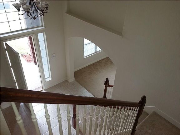 4th image of 1708 Pecan Valley Dr