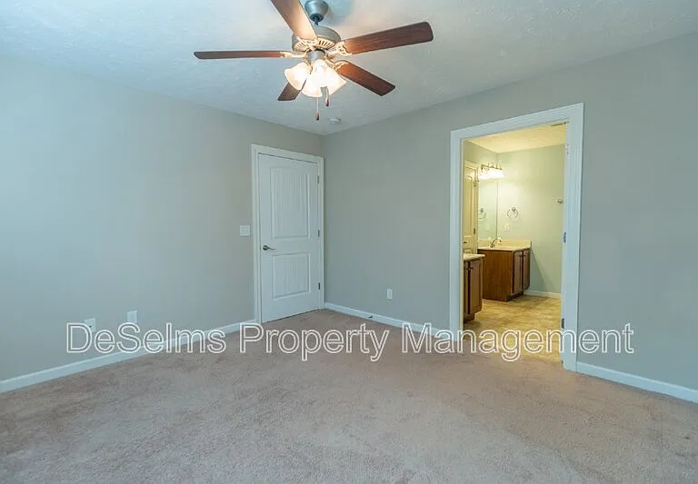 1536 Passage Dr — Photo 13